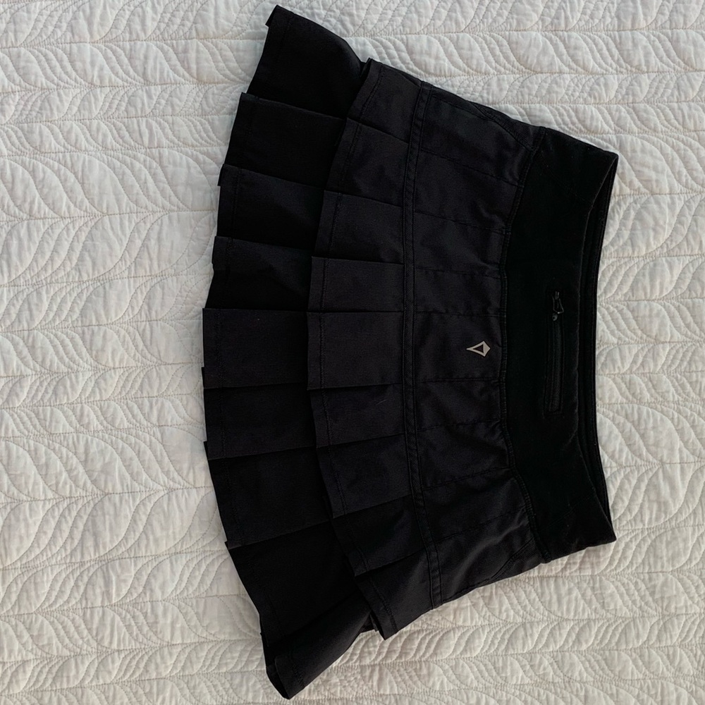 Ivivva Lululemon Girls Tennis Skirt